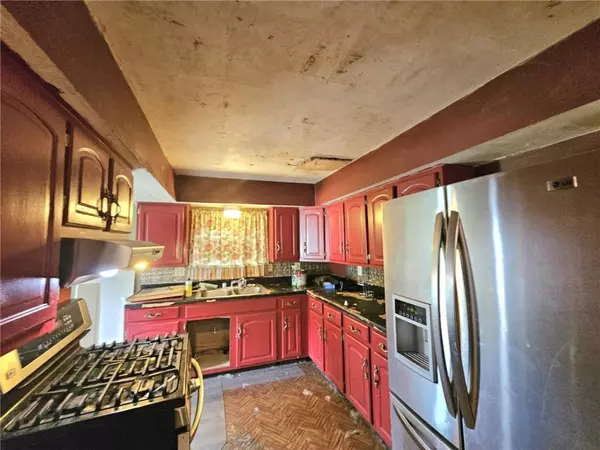 Pittsburg, KS 66762,2810 N Michigan ST
