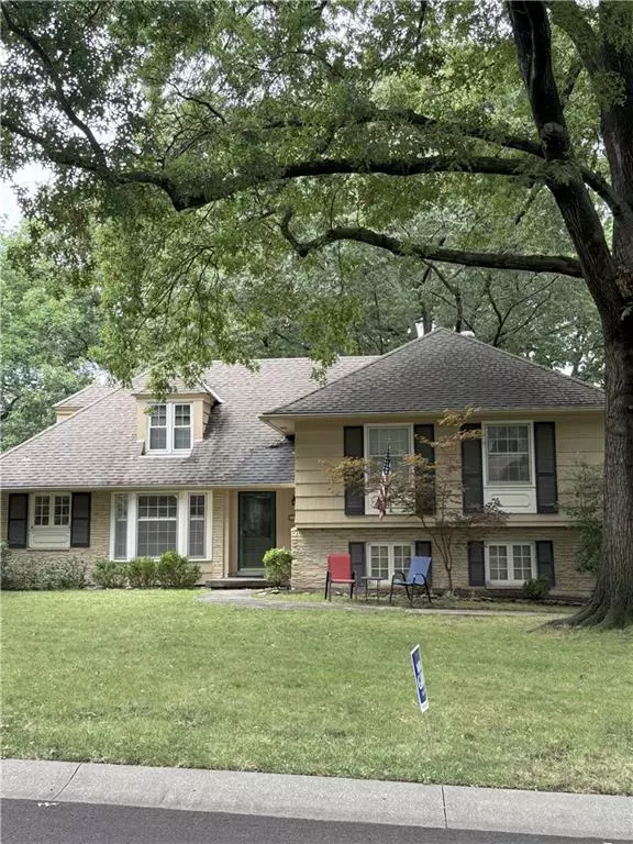 4402 W 63rd TER, Prairie Village, KS 66208