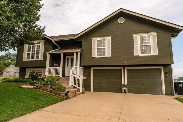 Harrisonville, MO 64701,304 Andrea LN