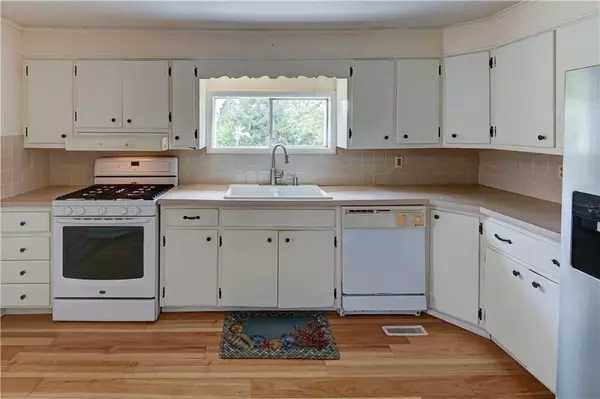 Raytown, MO 64133,5300 Hardy AVE