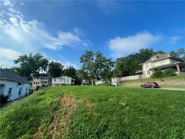 St Joseph, MO 64501,305 N 26th ST