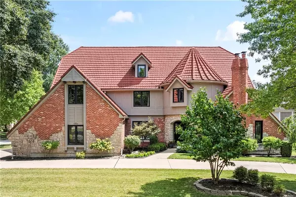 12501 Sagamore RD, Leawood, KS 66209