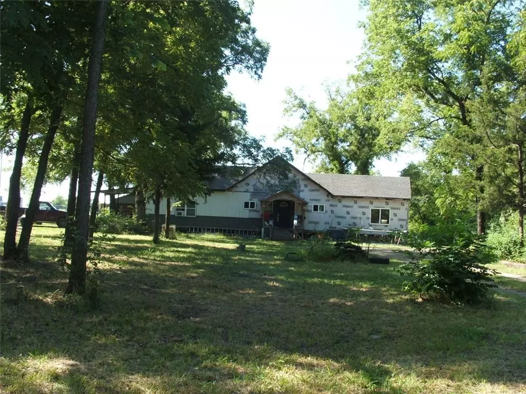 Humboldt, KS 66748,1523 Bridge ST