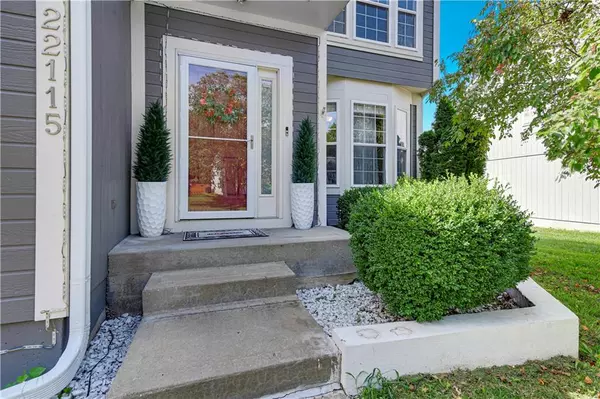 Shawnee, KS 66226,22115 W 51ST TER