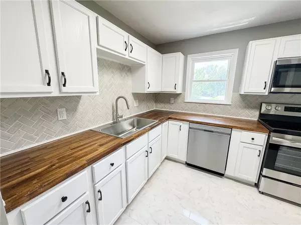 Independence, MO 64050,608 N Westwood DR