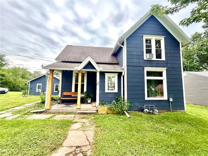 522 W Cooper ST, Maryville, MO 64468