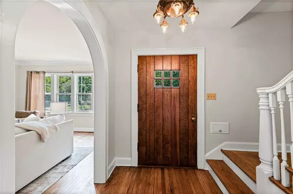 Kansas City, MO 64113,110 W 68th ST