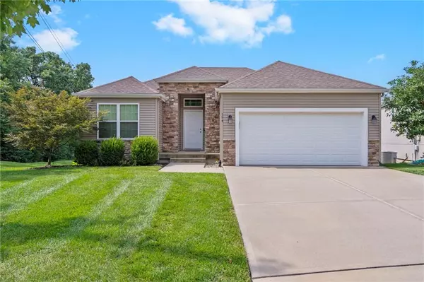 Liberty, MO 64068,194 Camelot DR