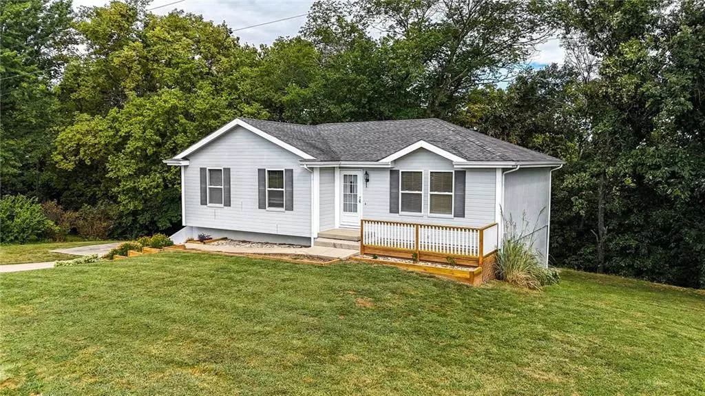 420 E Seybold RD, Excelsior Springs, MO 64024