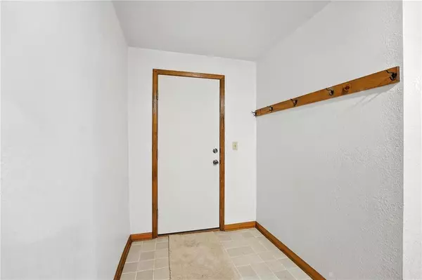 Excelsior Springs, MO 64024,420 E Seybold RD
