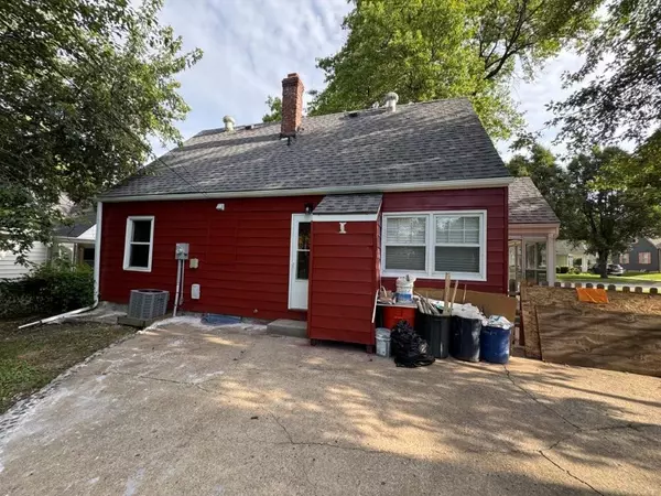 Independence, MO 64052,1323 W 29th ST