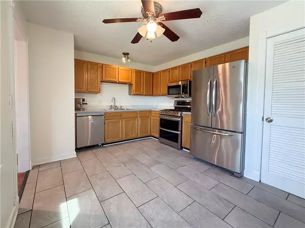 Lawrence, KS 66047,3009 Atchison WAY