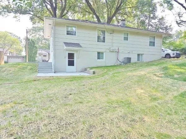 Independence, MO 64052,1510 Harvard AVE