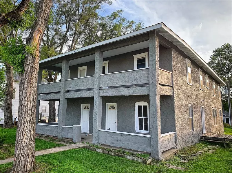 316 N FILLMORE ST, Maryville, MO 64468