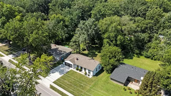 Prairie Village, KS 66208,7938 Nall AVE