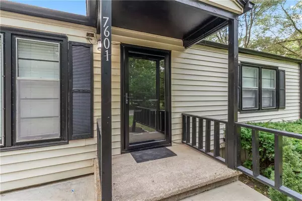 Kansas City, KS 66109,7601 Roswell AVE