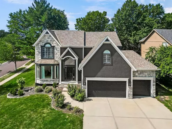 Overland Park, KS 66213,13036 Flint ST
