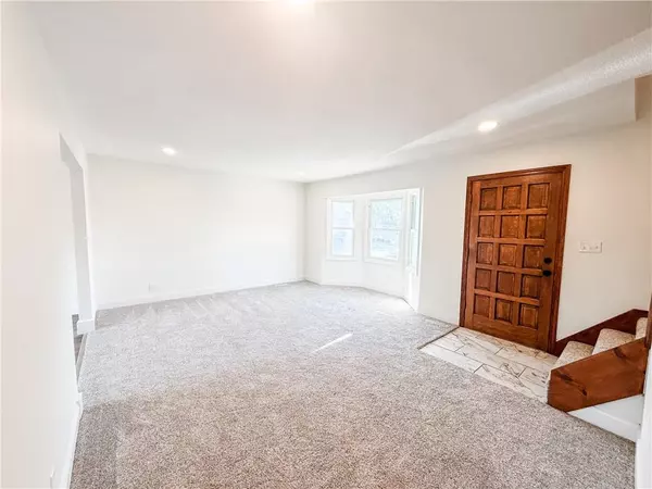 Fort Scott, KS 66701,804 E 22nd ST