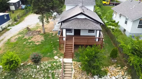 3002 Lister AVE, Kansas City, MO 64128