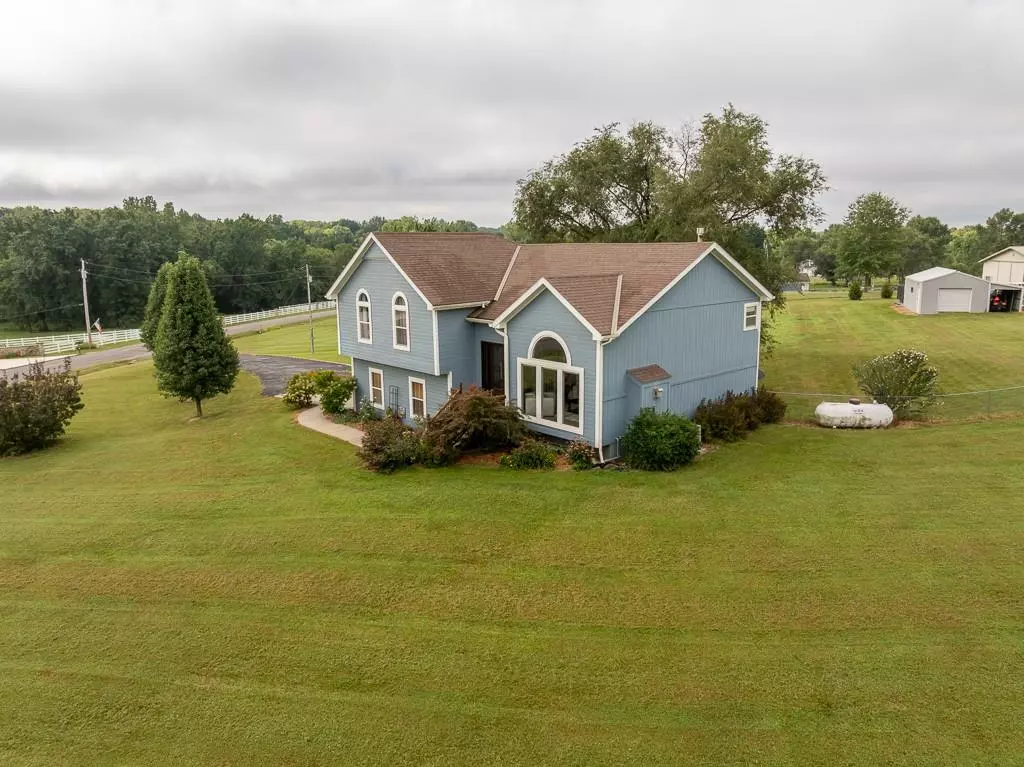 Trimble, MO 64492,19704 Fightmaster RD