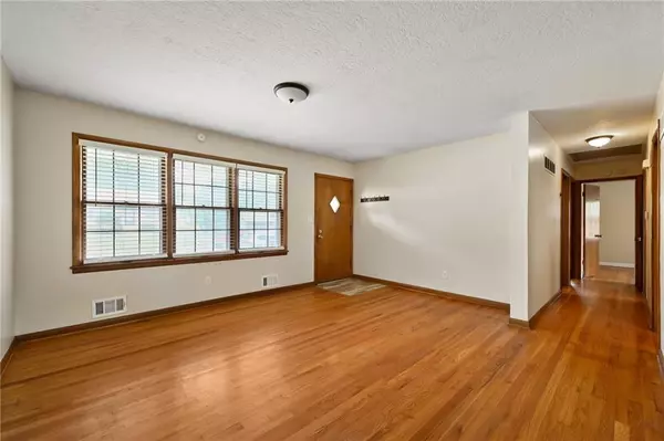 Independence, MO 64055,15307 E 43rd TER #S