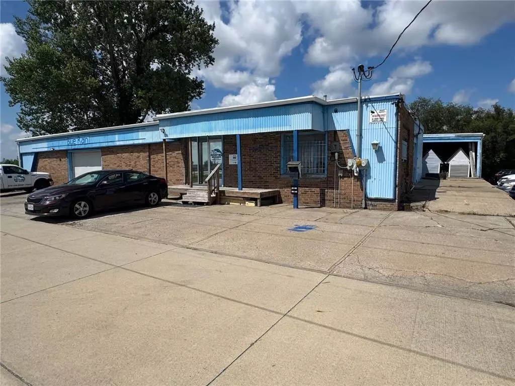 Kansas City, MO 64129,8100 E 40 HWY