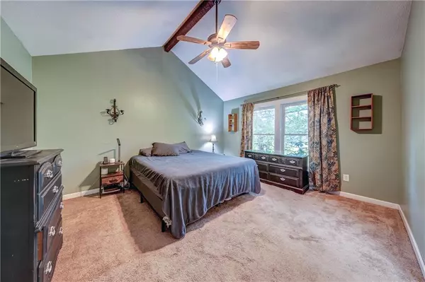 Olathe, KS 66062,1124 S Winterbrooke DR