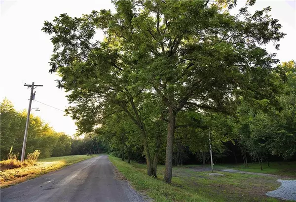 Agency, MO 64401,6170 Possum Holler RD #SE