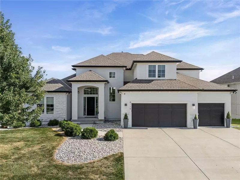8115 NW 90th ST, Kansas City, MO 64153