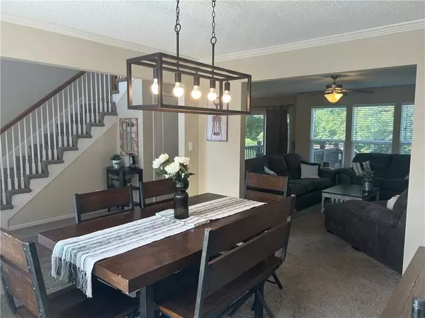 Leavenworth, KS 66048,4606 Park LN