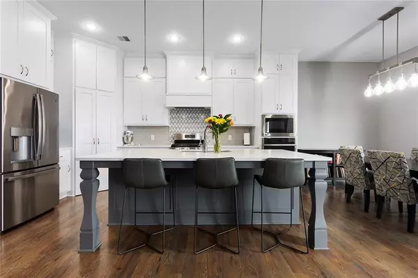 Liberty, MO 64068,1709 Homestead DR