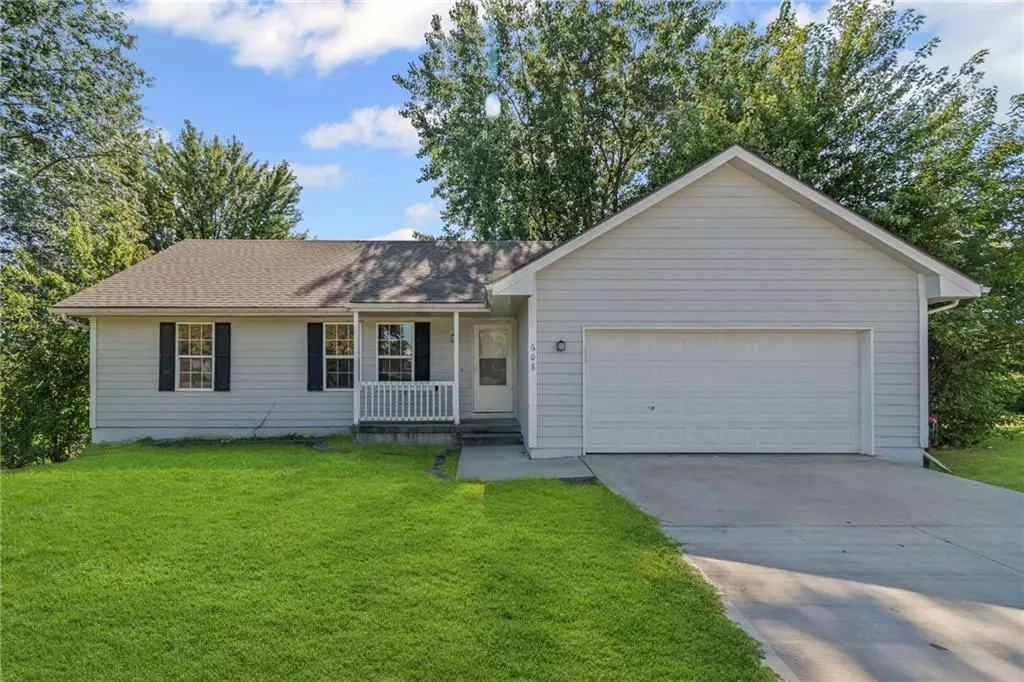 Kearney, MO 64060,608 Woodson ST