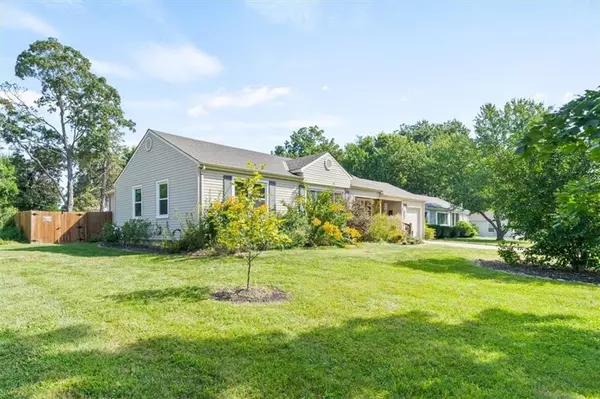 Overland Park, KS 66212,7218 W 86th ST