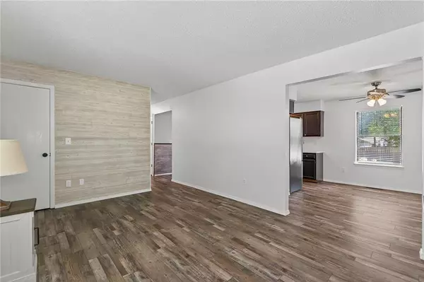 Pleasant Hill, MO 64080,1506 Maple LN