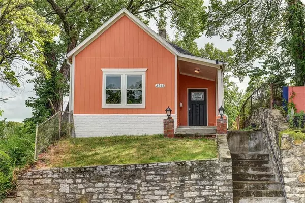 Kansas City, MO 64108,2915 Holly ST