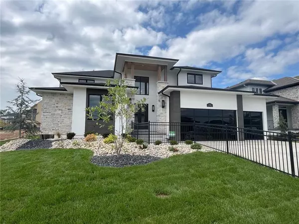 Overland Park, KS 66221,17016 Rosehill ST