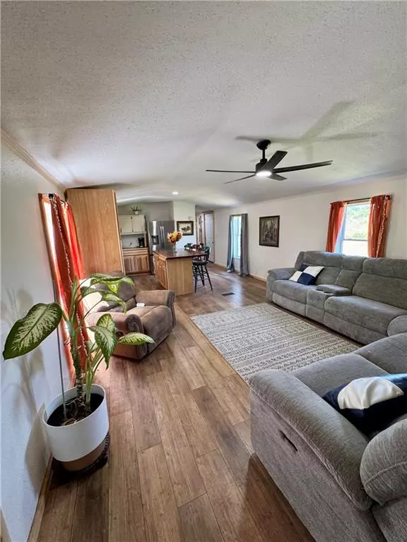 Fort Scott, KS 66701,549 180 ST