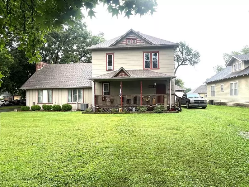 638 S Central ST, Chanute, KS 66720