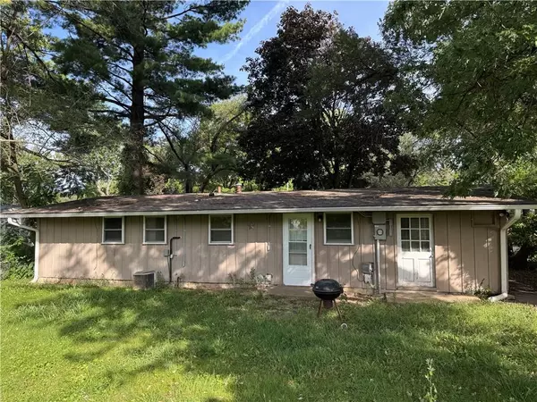 Independence, MO 64056,407 N Cochise DR