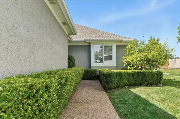 Overland Park, KS 66209,12034 Juniper ST