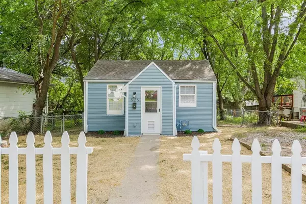 Independence, MO 64050,929 S Pope AVE