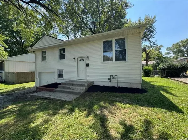18607 E 6th ST, Independence, MO 64056