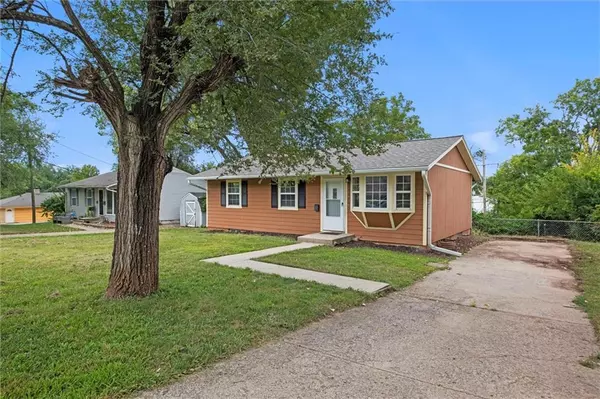 Grandview, MO 64030,14808 BELLAIRE AVE