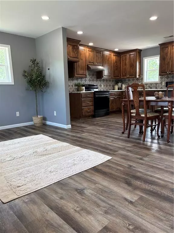 Butler, MO 64730,1202 NW County Road 6001 RD