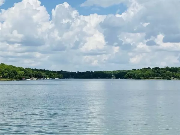 Linn Valley, KS 66040,1 Woodland LN