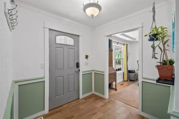 Kansas City, KS 66106,6136 County Line RD