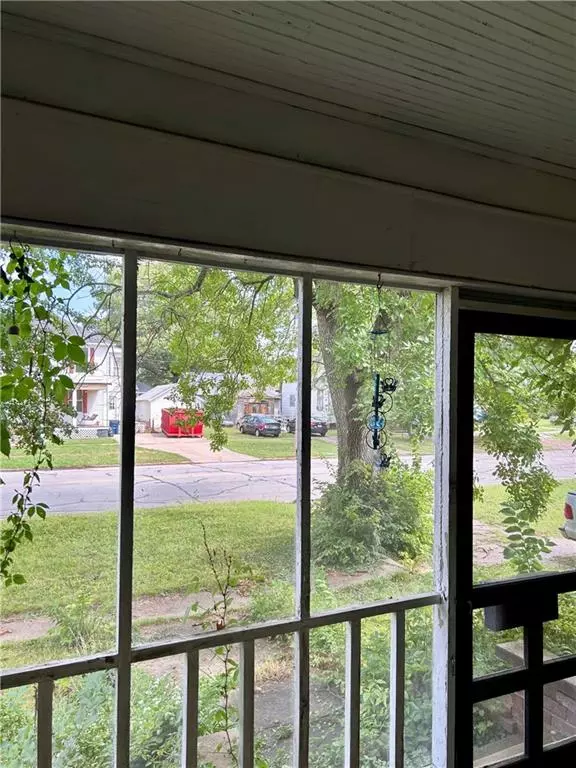 Independence, KS 67301,621 W Laurel ST