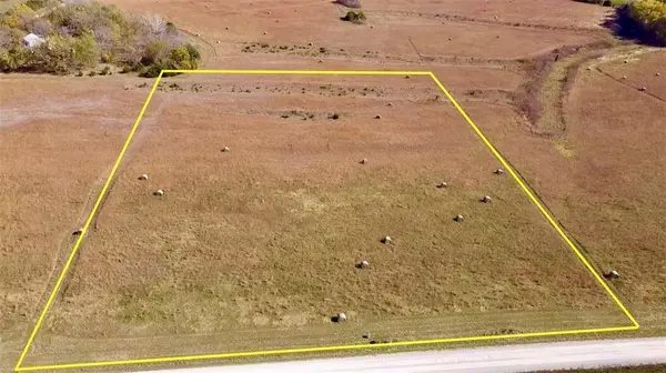 Lot 2 238th ST, Tonganoxie, KS 66217