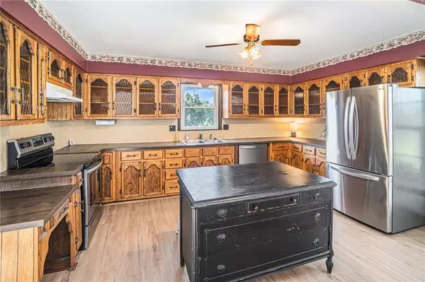 Excelsior Springs, MO 64024,12761 Hiser LN