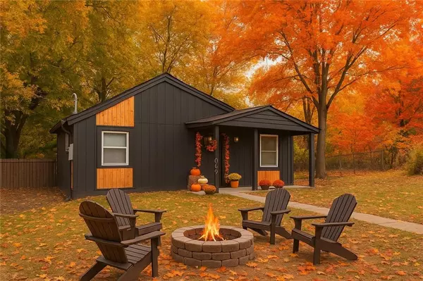 10709 E 13th ST, Independence, MO 64052